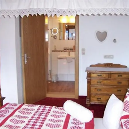 Apartment Edelweiss Hoernerbahnen Von Mai Bis Oktober Frei Obermaiselstein